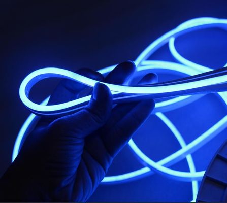 Μίνι πλευρική εκπομπή σιλικόνης αδιάβροχο εξωτερικό 12v LED νέον ευέλικτη λωρίδα φωτισμού 6mm μπλε