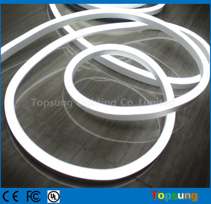 Λευκό υψηλής απόδοσης νεόνιο LED ευέλικτο φως σχοινί 12v αδιάβροχο εύκολη κάμψη νεόνιο LED ευέλικτο σωλήνα